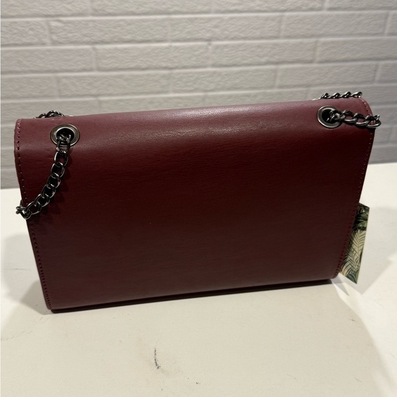 Badgley Mischka Red Shoulder Bag with Tassel Detail - Picture 3 of 4